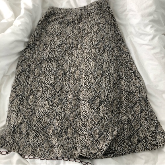 ZARA Soft-touch Snake Print Midi Skirt, Size M - Picture 5 of 11